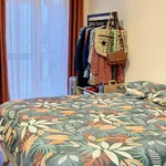 Appartement de 99 m² avec 4 chambre(s) en location à Reims