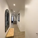 Rent 5 bedroom apartment of 60 m² in Barcelona