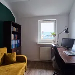 Rent 4 bedroom apartment of 85 m² in Warszawa