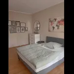 Miete 3 Schlafzimmer wohnung von 80 m² in Frankfurt am Main