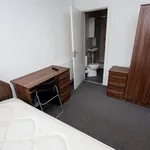 Rent 6 bedroom flat in West Midlands