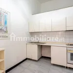 Rent 2 bedroom apartment of 76 m² in Genoa