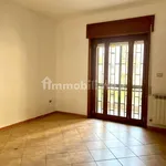 Rent 4 bedroom apartment of 130 m² in Naples