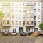 Rent 1 bedroom apartment of 42 m² in Berlin