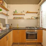 Rent a room of 110 m² in barcelona