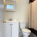 Rent 1 bedroom apartment of 60 m² in Staten Island