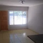 Rent 2 bedroom apartment of 77 m² in Johannesburg