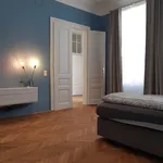 Miete 3 Schlafzimmer wohnung von 1184 m² in Vienna