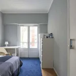 Rent a room in lisbon