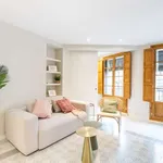 Rent 4 bedroom apartment in barcelona