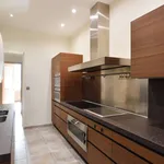 Rent 7 bedroom house of 218 m² in Marseille