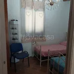 Rent 3 bedroom house of 90 m² in Locri