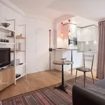 Appartement de 30 m² avec 1 chambre(s) en location à Paris