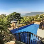 Rent 2 bedroom apartment of 145 m² in Airlie Beach