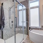 Appartement de 1130 m² avec 4 chambre(s) en location à Sherbrooke