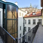 Rent 5 bedroom apartment in Prague