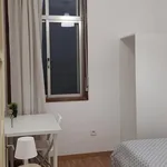 Rent 6 bedroom apartment in Porto