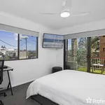 Rent 2 bedroom apartment of 113 m² in Burleigh Heads