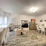 Rent 4 bedroom apartment of 159 m² in Padua