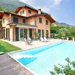 Rent 5 bedroom house of 118 m² in Tremezzina