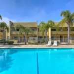 Rent 1 bedroom apartment of 640 m² in San Diego