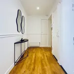 Appartement de 110 m² avec 4 chambre(s) en location à Paris