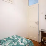 Rent 5 bedroom apartment in Lisbon