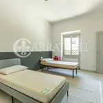 Rent 12 bedroom apartment of 296 m² in Firenze