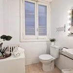 Rent 6 bedroom apartment in Madrid