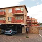 Rent 2 bedroom apartment of 68 m² in Pretoria