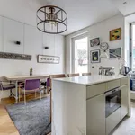 Rent 1 bedroom apartment of 750 m² in Paris