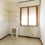 Rent 5 bedroom apartment of 110 m² in Cascina