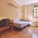 Alquilar 4 dormitorio apartamento en Valencia