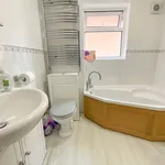 Rent 4 bedroom house in West Midlands