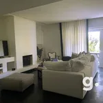 Rent 2 bedroom apartment of 145 m² in Βούλα