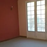 Rent 4 bedroom apartment of 88 m² in Royat