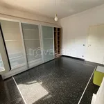 Affitto 2 camera appartamento di 63 m² in Genova