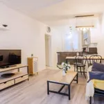 Rent 2 bedroom apartment of 39 m² in Paris