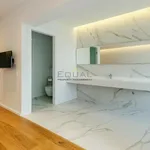 Rent 3 bedroom apartment of 190 m² in Καβούρι