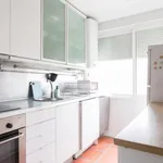 Rent 1 bedroom apartment in Lisbon