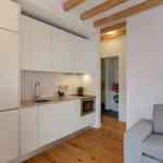 Rent 2 bedroom apartment of 55 m² in lisbon