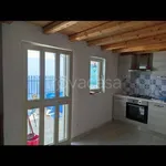 Rent 5 bedroom apartment of 70 m² in Caronia