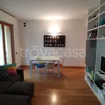 Rent 1 bedroom apartment of 100 m² in Milano