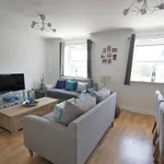 Rent 2 bedroom flat in South East England