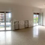 Rent 4 bedroom apartment of 120 m² in Bari