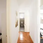 Rent 5 bedroom apartment in Lisbon