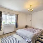 Rent 4 bedroom house in South East England