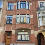 Rent 1 bedroom apartment in Ixelles