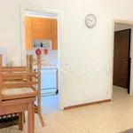 Rent 2 bedroom apartment of 65 m² in Milano