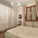 Rent 2 bedroom apartment of 85 m² in florence